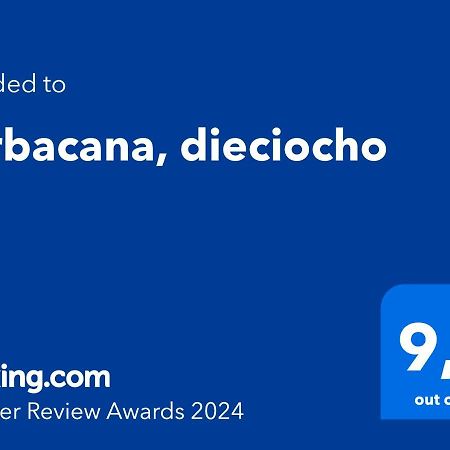 Barbacana, Dieciocho Baeza Exteriör bild